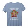 Herren Unterschätze niemals einen alten Mann der in der DDR aufgewachsen ist - Lustiges Retro T-Shirt mit DDR Logo, Hammer & Zirkel als Geschenkidee zum Geburtstag oder Partyoutfit