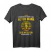 Unterschätze Nie Einen Alten Mann aufgewachsen in der DDR T-Shirt – Nostalgisches Ostalgie Geschenk für DDR Fans & Ostdeutsche