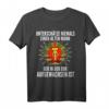 Unterschätze niemals einen alten Mann der in der DDR aufgewachsen ist - Nostalgisches T-Shirt mit Spruch als Geschenk für Opa, Freunde & Familie