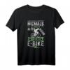 Unterschätze niemals einen alten Mann mit einem E-Bike T-Shirt – Lustiges Fahrradmotiv für Radfahrer & Mountainbiker