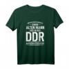 Ossi - Unterschätze Niemals Einen Alten Mann Der In Der DDR T-Shirt | Nostalgisches DDR Humor Shirt für Männer