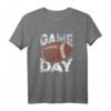 Vintage American Football Spieltag T-Shirt für Sportliebhaber – Klassisch geschnitten, doppelt genähter Saum