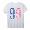 American Flag Number Ninety-Nine Graphic T-Shirt - Trendiges Patriotisches US-Flaggen-Design für Männer und Damen