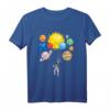 Astronaut Planet Sonnensystem Universum Weltraum T-Shirt – Lustiges Weltraum Design für Damen, Herren & Kinder, Perfekt für Space-Fans