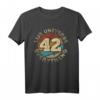 42 Answer To Life, Universe And Everything T-Shirt – Lustiges Science-Fiction Geschenk für Männer, Frauen & Kinder zum Geburtstag oder Weihnachten