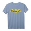 Lustiges Papa Geburtstagsgeschenk Herren T-Shirt - Humorvolles Dadman Design für Vater, Sohn & Tochter als originelles Geschenkidee