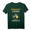 Unterschätze Niemals Einen Alten Mann Mit Drumsticks Musik T-Shirt – Perfekt für Trommler, Schlagzeuger & Musikfans als Geburtstags- oder Weihnachtsgeschenk