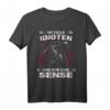 So viele Idioten und nur eine Sense - Sarkasmus T-Shirt für Gothic Fans, Humorvolle Sprüche für Männer & Frauen