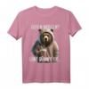 Guten Morgen! Dünnes Eis, Bär & Kaffee T-Shirt für Morgenmuffel & Bürohelden – Lustiges Geschenk für Kaffee- und Humorliebhaber