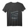 Damen & Herren Bayrisches Trachtenshirt mit Dialekt Spruch - Lustiges Witziges T-Shirt mit V-Ausschnitt für Volksfeste & Geschenkideen