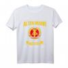 Unterschätze Niemals Einen Alten Mann DDR T-Shirt - Perfekt für Ostdeutsche Männer, die in der DDR aufgewachsen sind