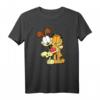 HapPanda T-Shirt mit Odie Umarmung – Lustiges Garfield Katzen Merchandise für den besonderen Tag