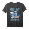 HapPanda Lilo & Stitch Not Lazy #Energy Saving Portrait T-Shirt – Offiziell lizenzierte Disney Kleidung für Damen und Herren