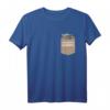 Star Wars The Mandalorian The Child Precious Cargo Pocket T-Shirt - Offizielles Merchandise für Fans von Baby Yoda & The Mandalorian