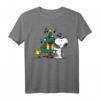 HapPanda Snoopy & Woodstock Weihnachtsbaum Herren Halbarm T-Shirt - Lizenziertes Cartoon-Design für Feiertage & Geburtstage