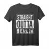 Straight Outta Berlin Geschenk – Witziges Lifestyle T-Shirt für Berliner und Touristen als Souvenir