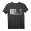 Berlin T-Shirt – Klassisch geschnitten mit doppelt genähtem Saum, perfekt für Berlin-Fans und Stadtliebhaber