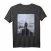 Caspar David Friedrichs Wanderer über den Nebelmeer T-Shirt - Romantisches Kunstmotiv, klassisch geschnitten