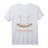 Als Gott mich schuf grinste er Spruch T-Shirt – Witziges Ironie & Sarkasmus Geschenk für Freunde & Kollegen