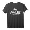 Walisisches T-Shirt mit Drache und Flagge - Funny Welsh Rugby Shirt, Wales Flag Shirt, Geschenk für Welsh Fans, Born in Wales Shirt