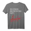 IN BEZIEHUNG MIT LUZIFER Teufel Dämon Fegefeuer T-Shirt - Provokantes Vintage Retro Motiv für Rebellische und humorvolle Styles