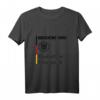 Gesucht vom Finanzamt T-Shirt - Witziges Geschenk für Steuerbeamte & Steuerzahler