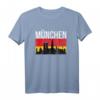 München Skyline Shirt mit Deutschland Flagge – Lustiges Souvenir und Geschenkidee für Männer, Frauen & Kinder