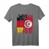 Tunesien Deutschland Flagge T-Shirt | Damen, Herren & Kinder | Klassisch geschnitten & doppelt genähter Saum
