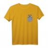 Lustiges Waschbär T-Shirt mit Brusttaschen-Design – Perfekt für Tierliebhaber & Geburtstagsgeschenke