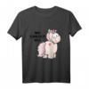 Einhorn Kinder T-Shirt mit Botschaft 'Nur Verrückte hier' - Buntes NICI Shirt für Kinder mit Faultier, Lama & Alpaka Design