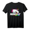 Ich hasse Montag. Lustiges Einhorn kotzt - Humorvolles Statement T-Shirt gegen Montagsfrust, perfektes Geschenk für Kollegen, Schüler & Azubis