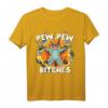 PEW PEW BITCHES Lustiges Einhorn Gamer Revolver Retro T-Shirt – Trendiges Design für Gaming, Action & Einhorn Fans, Perfektes Geschenk für Freunde