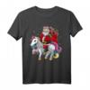 Weihnachtsmann reitet Einhorn - Buntes und lustiges Weihnachts T-Shirt für fröhliche Festtage und Geschenke