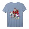 Weihnachtsmann reitet Einhorn - Buntes und lustiges Weihnachts T-Shirt für fröhliche Festtage und Geschenke