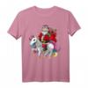Weihnachtsmann reitet Einhorn - Buntes und lustiges Weihnachts T-Shirt für fröhliche Festtage und Geschenke