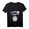 Damen 28. Geburtstag T-Shirt mit Einhorn und Lockdown Spruch - Lustiges Geburtstagsgeschenk für 1993 Geborene, Frauen & Mädchen