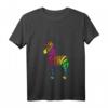 Buntes Damen T-Shirt mit Zebra und Einhorn, V-Ausschnitt, hochwertig & bequem – Perfekt für fröhliche Looks