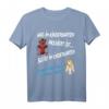 In der Schule kennt mich noch keiner - Lustiges Schulanfänger T-Shirt für Mädchen, Einschulung Geschenk & Feier Outfit