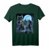 Wolf in der Heavy Metal Band spielt E-Gitarre - Kreatives Tierdesign T-Shirt für Metal- und Wölfe Liebhaber