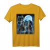 Wolf in der Heavy Metal Band spielt E-Gitarre - Kreatives Tierdesign T-Shirt für Metal- und Wölfe Liebhaber