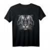 Weißes Tiger T-Shirt – Klassisch geschnitten mit Tiermotiv und doppeltem Saum für Tierliebhaber