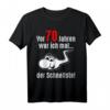 Lustiges 70. Geburtstag T-Shirt für Mann und Frau - Humorvolle Deko & Geschenkidee für den 70. Geburtstag 1954