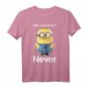 HapPanda Minions T-Shirt - Sarkastisches 'Me? Never' Portrait, Lustiges Geschenk für Geburtstagsfans