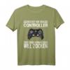 Zocken Reichet mir den Controller König PS5 Konsole Gamer T-Shirt – Lustiges Gaming T-Shirt für Zocker und E-Sport Fans