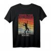 Tennis Einer von uns beiden spielt besser als du T-Shirt – Lustiges Tennis Geschenk für Hobbyspieler, Trainer und Tennisfans