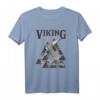Viking World Tour T-Shirt mit Axt Weltkarte und Valknut – Perfektes Geschenk für Wikinger, Kelten, Germanen Fans und Mythologie-Enthusiasten