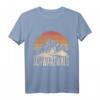 Schönes Schwarzwald Gebirge T-Shirt im Retro Look – Perfekt für Wanderer, Naturfreunde und als Geschenk aus Freiburg und Breisgau
