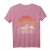 Schönes Schwarzwald Gebirge T-Shirt im Retro Look – Perfekt für Wanderer, Naturfreunde und als Geschenk aus Freiburg und Breisgau