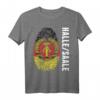 DDR Flagge Stolz DNA Fingerabdruck T-Shirt für Halle/Saale - Nostalgisches Ostdeutschland Motiv für ehemalige DDR-Bürger