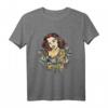 Hamburg Reeperbahn Pin-up Deern im coolen Retro Tattoo Stil T-Shirt – Maritimes Vintage Design für Hamburg-Fans und Tattoo-Liebhaber